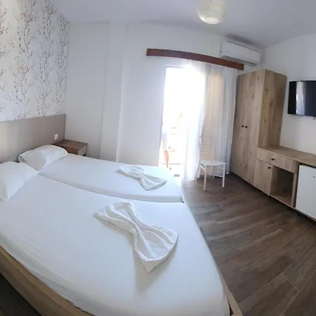 Villa2 Szálloda *