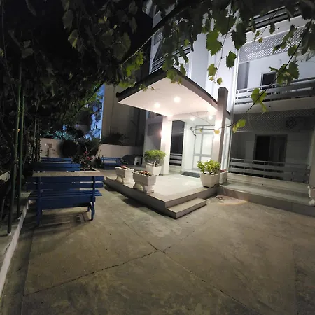 Villa2 *